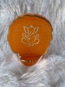 Golden Aura – Elegant Ganesh Resin Decor ✨🪔
