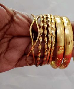 Garantee Bangles