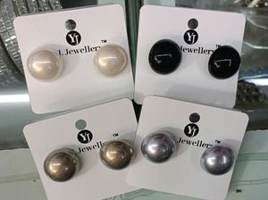 Earrings Heavy Studs