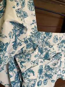 Corset Style Puff SleeveFloral Top