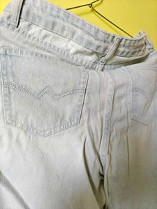 Chalk Wash Straight-Cut Denims