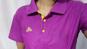 ADIDAS T-shirt