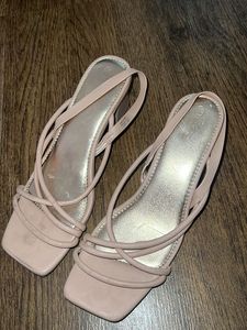 Zudio Heels in pink