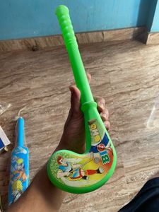 Kids&#39; Sports Set: Hockey Stick &amp; Cricket Bat