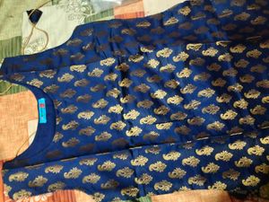 Blue &amp; Gold Embroidered Kurti Set