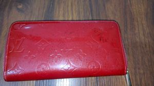 Louis Vuitton Red Vernis Zippy Wallet