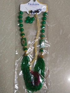Green Beaded Jewelry Set