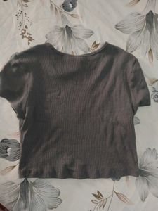 H&amp;M Solid Ribbed Tshirt