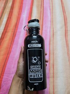 used good condition water bottle