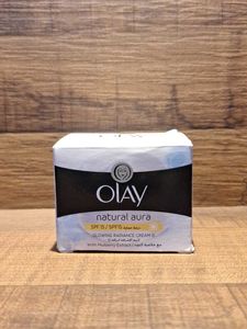 "Olay Natural White Mulberry SPF Cream💗