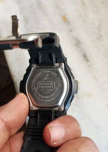 Casio Orignal G-Shock Digital Black Dial Men&#39;s