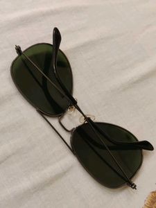 Ray-Ban Aviator Sunglasses