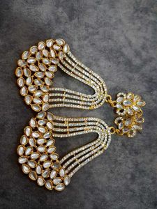 Elegant Kundan Earrings