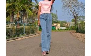 Wide Leg Light Wash Jeans