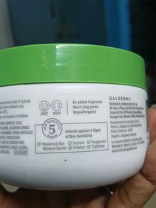 Cetaphil Moisturizing Cream