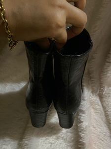 Pinteresty Croc block heeled boots