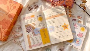 aesthetic  Planner book & Sticker Set💞