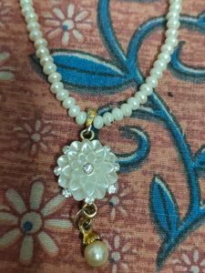 Pearl Hair Accessory