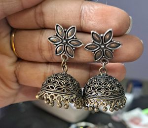 Silver Oxidized Earring
