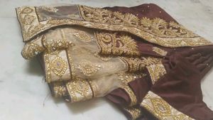 Very Heavy Saree With Blouse
