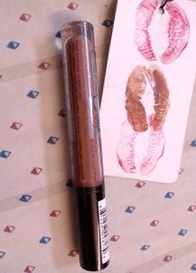 NYX  full color slip tease lip oil