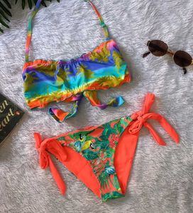 Vibrant Shade Tropical Bikini Set 👙