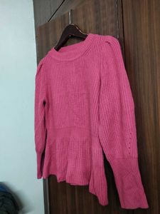 SALE 🛍️ Pink Puffed Sleeve Sweater 💗