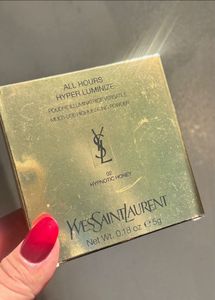 YSL Hyper Luminize Highlighting Powder