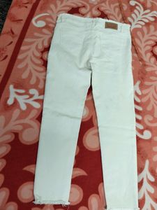 White Women&#39;s Jean - 34 Waist