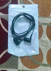 brand new earphone