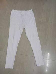 New White Leggings With Pocket