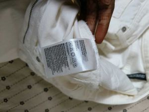 H&amp;M off White Flared Jeans