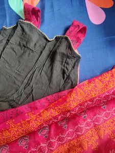 Black Dress with Red Dupatta