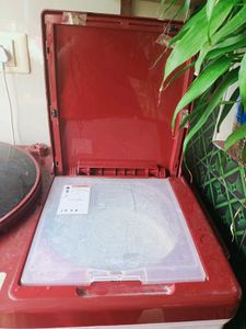 Red &amp; White Portable Washing Machine