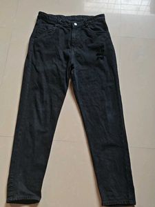destroyed Black jeans for women
