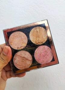 Makeup Revolution Highlighter Palette