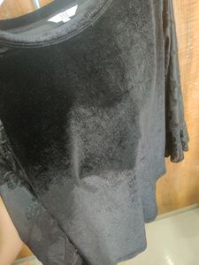Velvet Black Party Wear Top👚