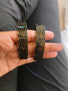 Black & Gold Bangle Set