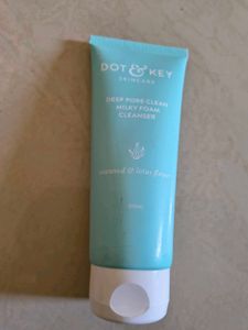 Dot & Key Deep Pore Cleanser
