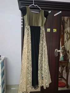 Elegant Embroideredi Dress