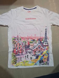 Barcelona Graphic Tee