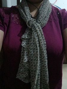 black dupatta
