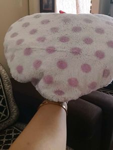 💖 Cute Heart “Love” Cushion 💖