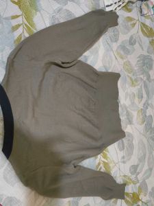 Elegant Olive Green Knit Top