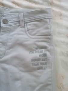 Boy&#39;s Grey Jeans