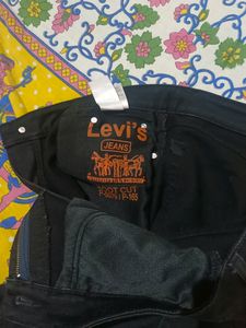 Z Black Colour Bootcut Jeans