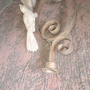 2 Metal Showpieces