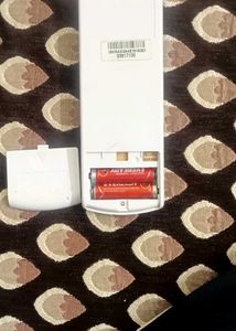 HITACHI AC REMOTE NEW AND ORIGINAL