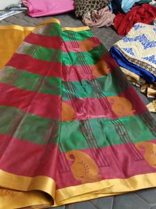 Saree Without Blouse