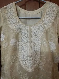 Elegant Embroidered Kurta With Dupatta